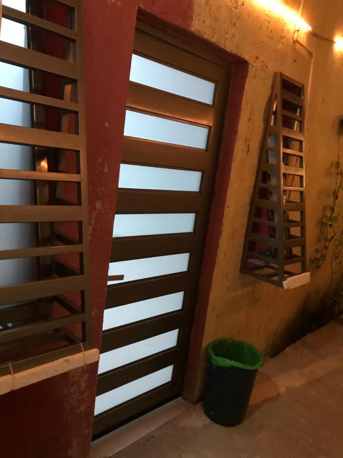 דירות ואיאדוליד Casa Lili 2: Luxurious/Amplio/Hot Water/Economic/Wifi/Tv מראה חיצוני תמונה