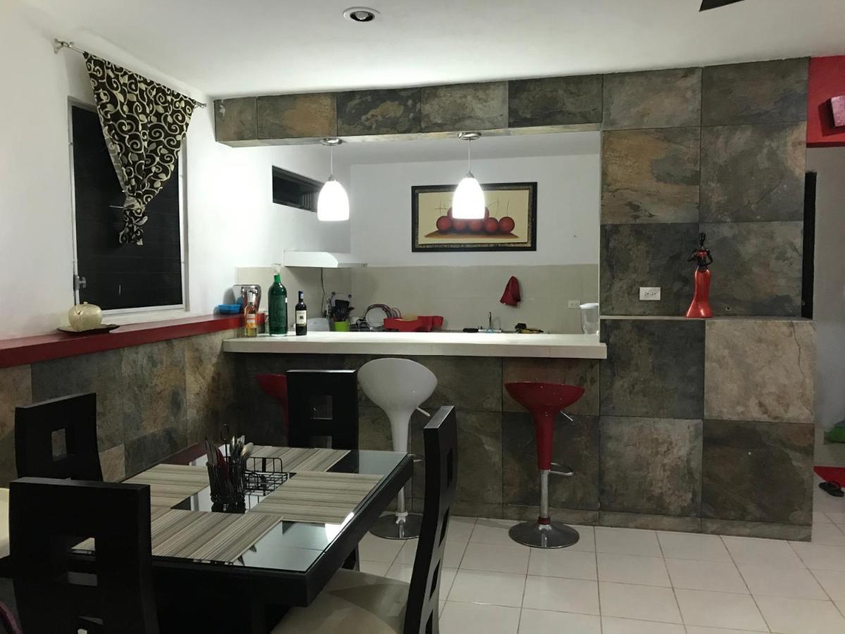 דירות ואיאדוליד Casa Lili 2: Luxurious/Amplio/Hot Water/Economic/Wifi/Tv מראה חיצוני תמונה